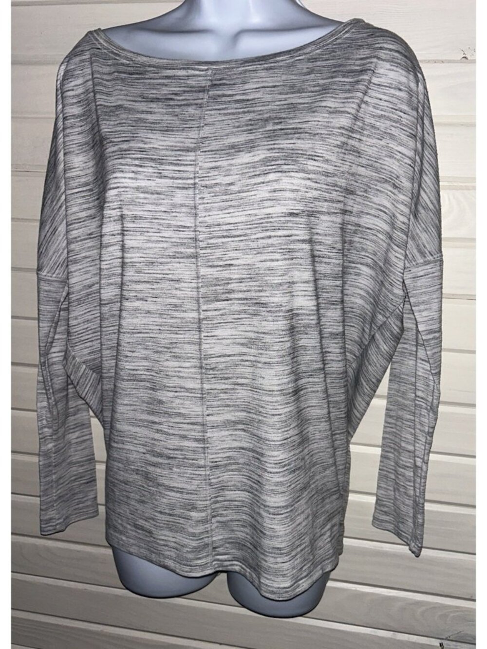Athleta Sz XS Essence Flow Top Gray Spacedye Relaxed Wide Boatneck EUC